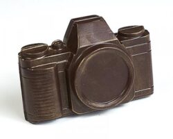 Шоколадна фігурка “Фотоапарат” Шоколадна фігурка “Фотоапарат” Шоколадні фігурки Шоконель